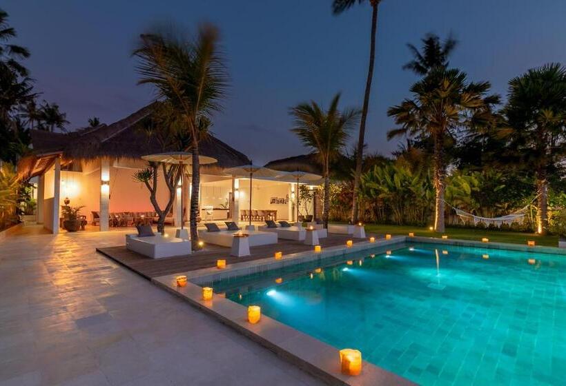 Отель Lempuyang Boutique