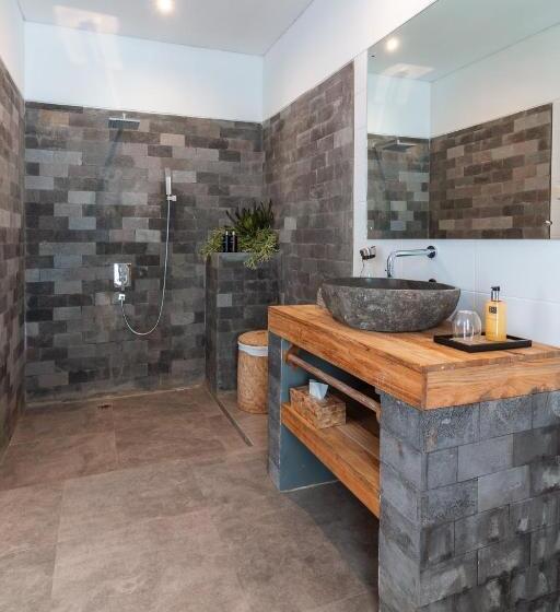 Отель Lempuyang Boutique