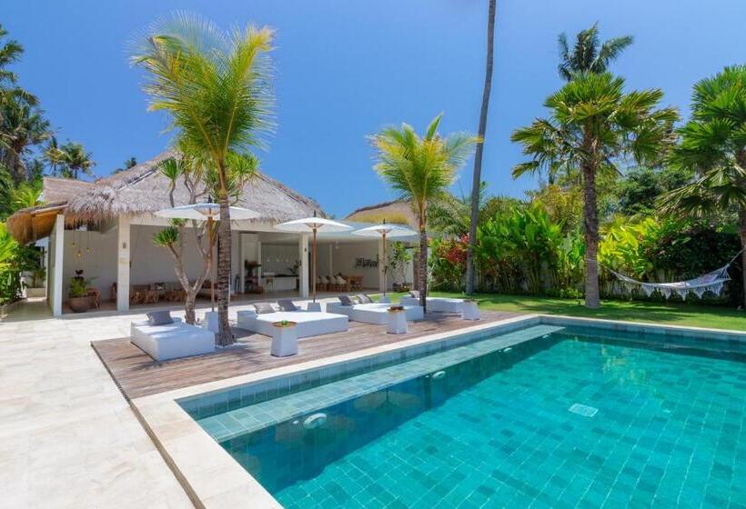 Отель Lempuyang Boutique