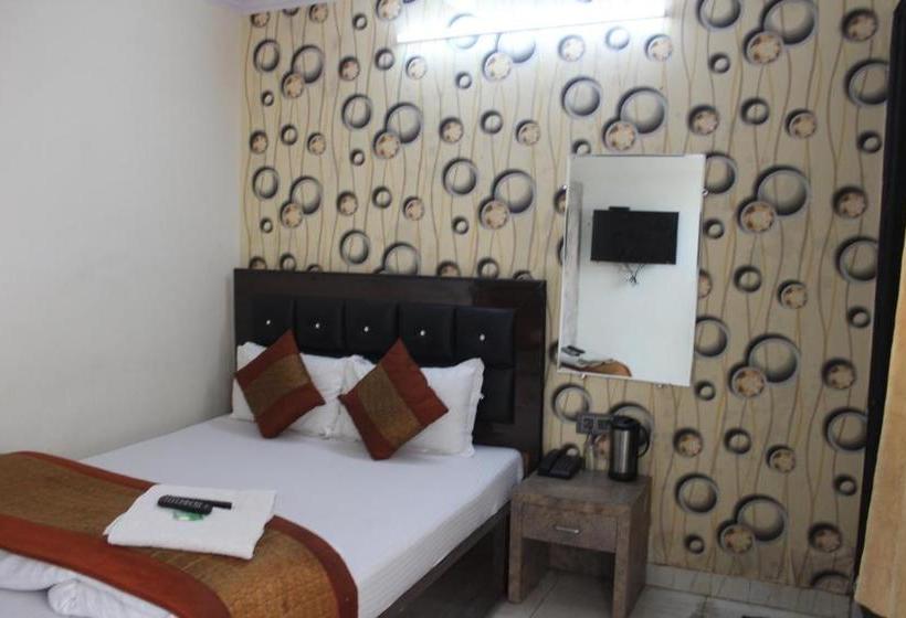 בית מלון כפרי Marwari