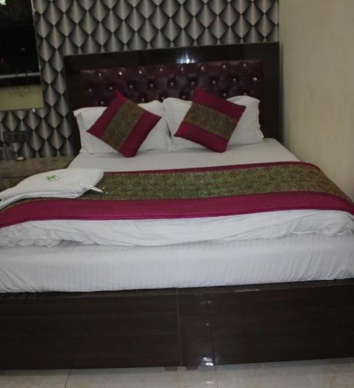 בית מלון כפרי Marwari