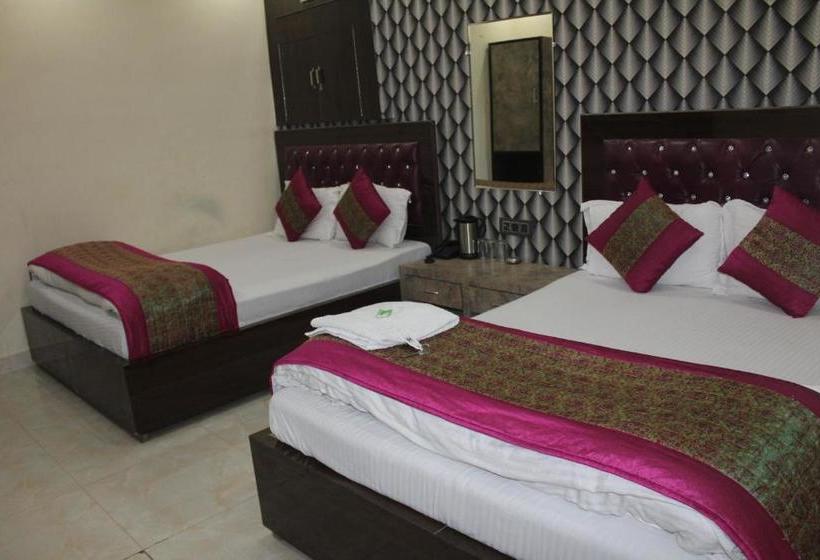 בית מלון כפרי Marwari