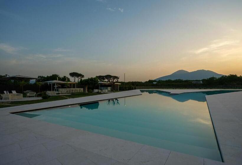 Отель Secret Garden Resort & Spa