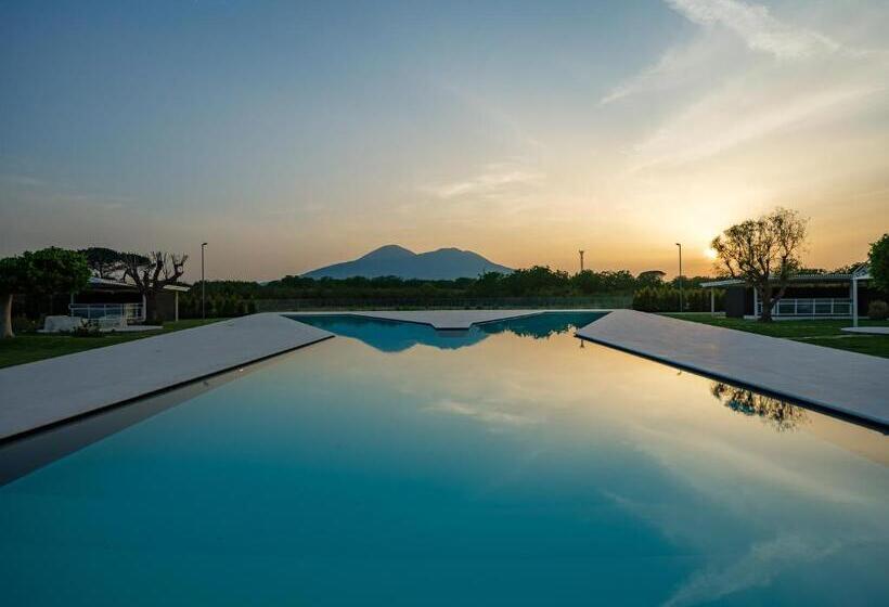 Отель Secret Garden Resort & Spa