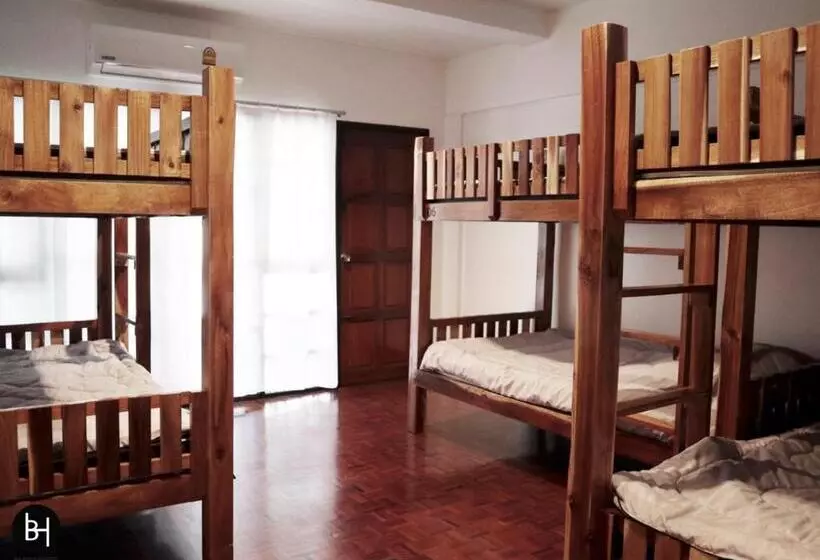 Baan64 Hostel