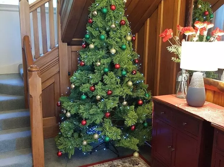 Aamiaismajoitus (B&B) The Ocean Breeze Suites