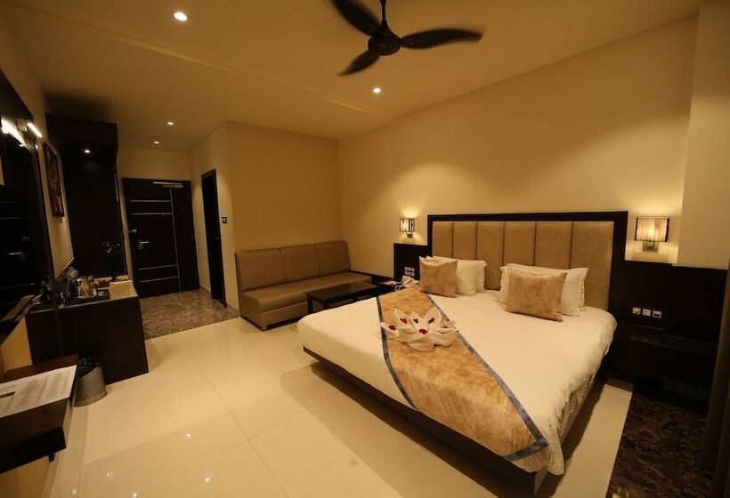 בית מלון כפרי Prince Viraj