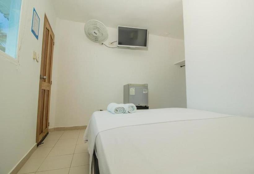 ホテル Brisas Del Mar