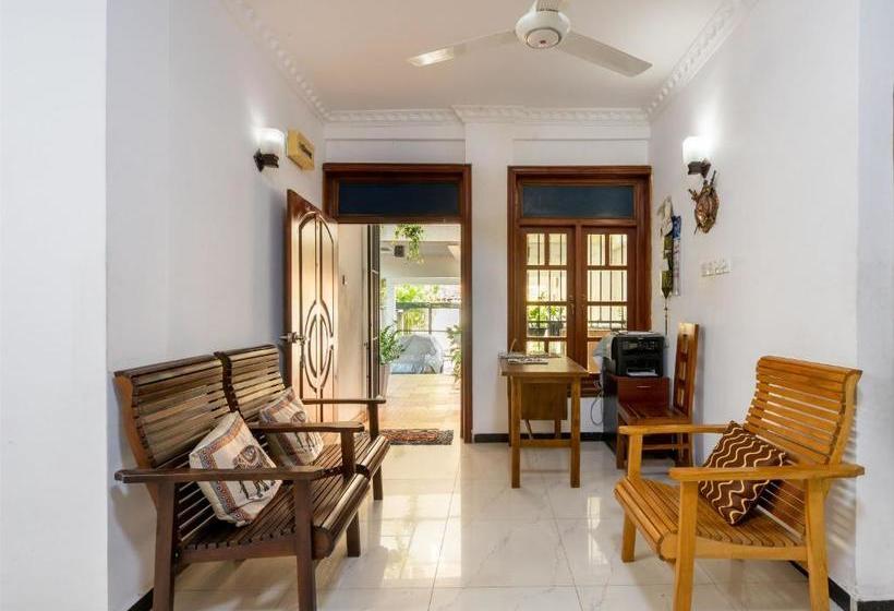 הוסטל Yoho Mount Peace