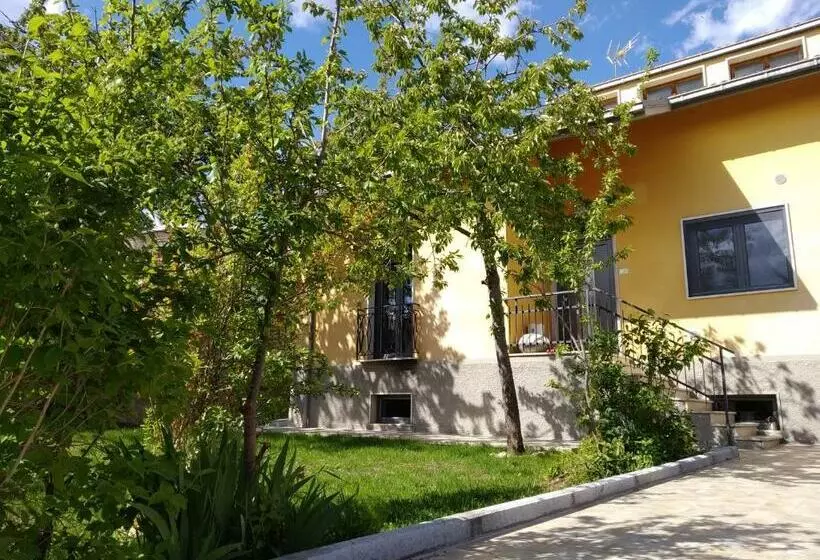 B&b A Casa Di Emy
