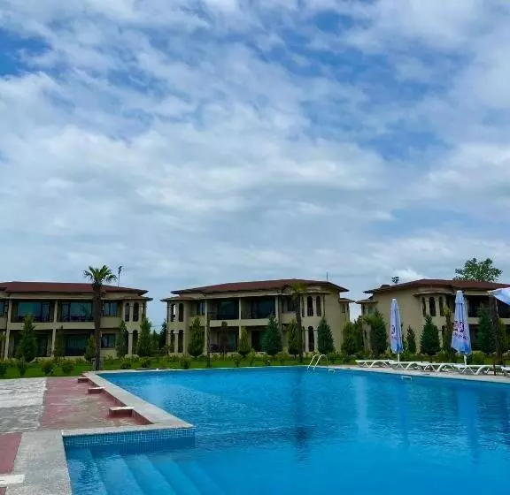 هتل Anaklia Resort by Pratap's Signature