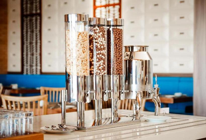 فندق Anaklia Resort by Pratap's Signature