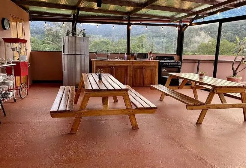 ホテル Buena Vista Boquete