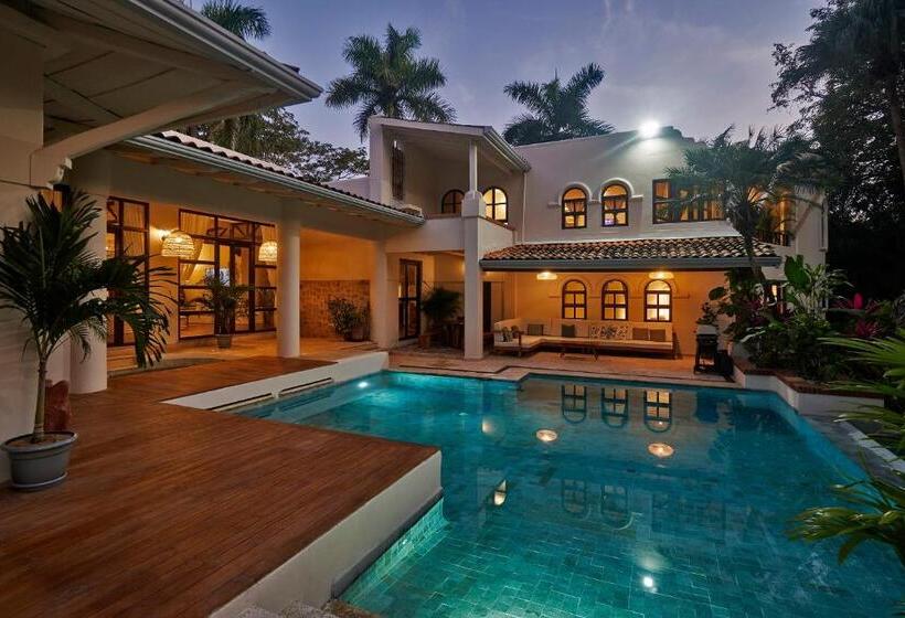 ホテル Paradise Beach Lodge