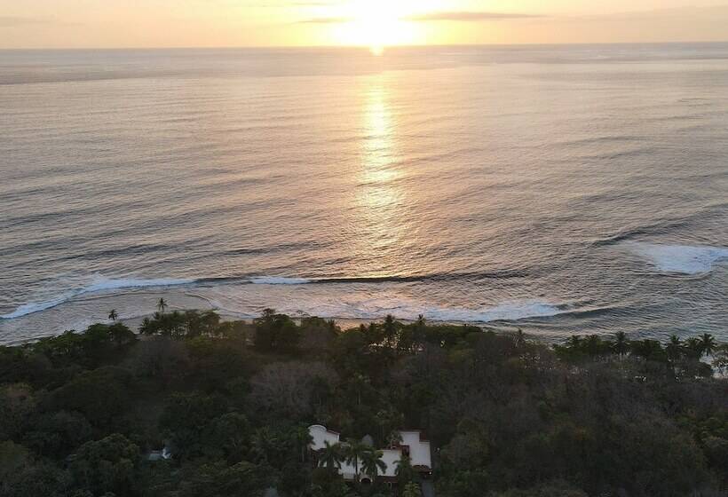 ホテル Paradise Beach Lodge