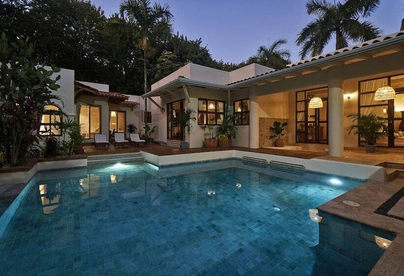 ホテル Paradise Beach Lodge