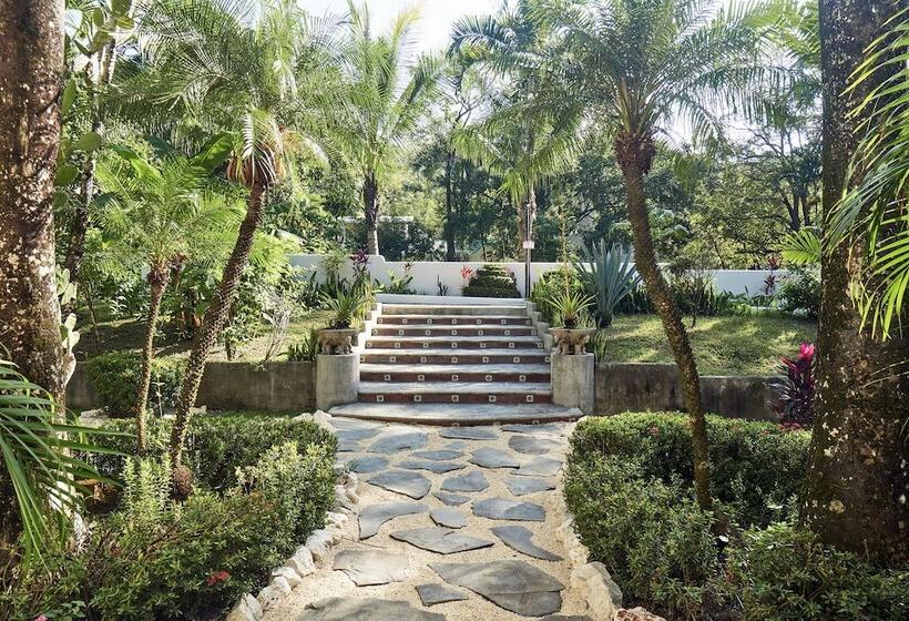 ホテル Paradise Beach Lodge