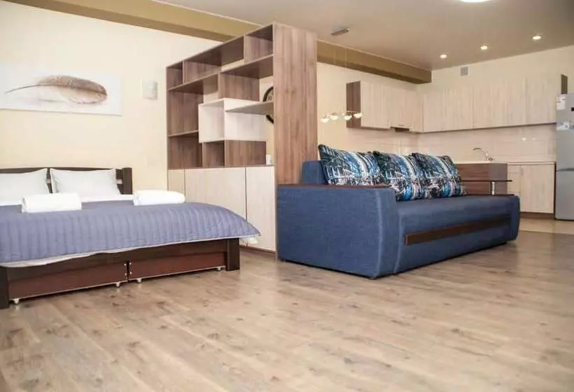 هتل Prestige Apartments Kalnyshevskogo