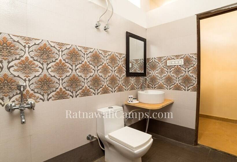 فندق Ratnawali Camps