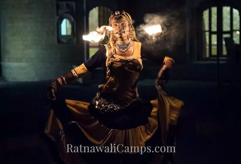 ホテル Ratnawali Camps