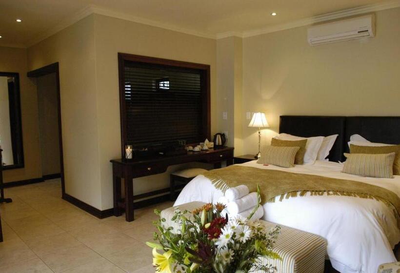 Pensionat Moon And Sixpence Garden Guest House