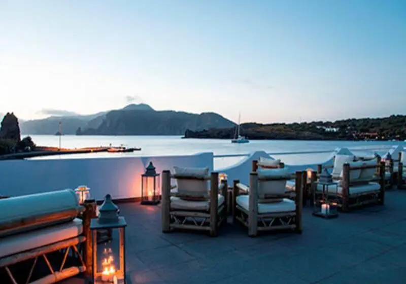 ホテル Hotiday Vulcano Porto