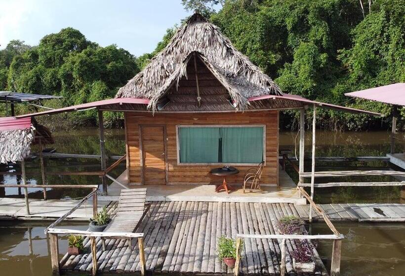 Hotel Amazon Oasis Floating Lodge