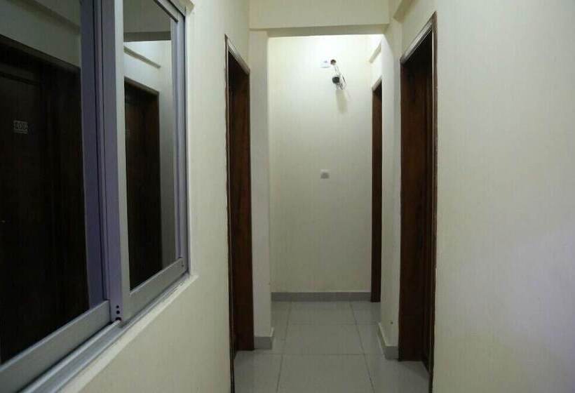 هتل Hôtel Kin Comfort