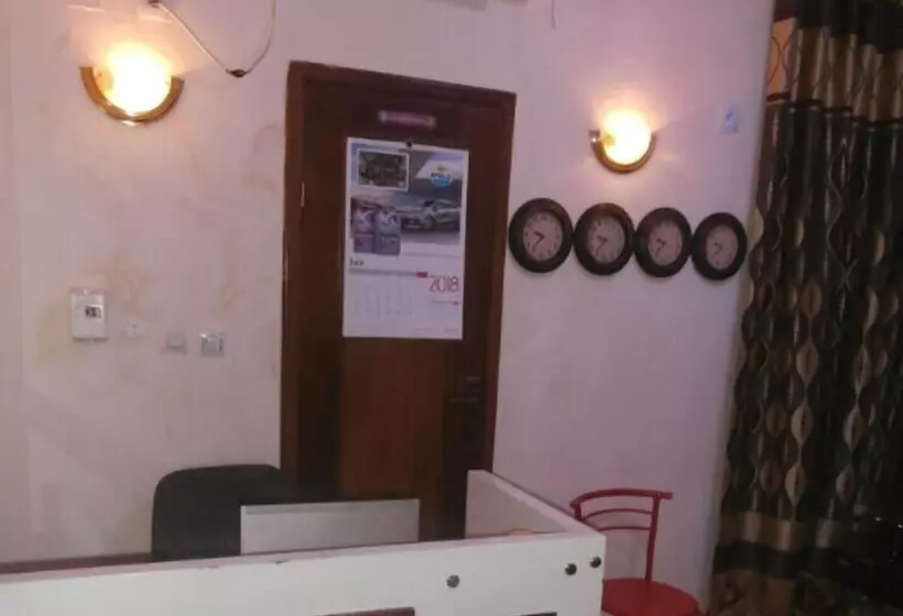 هتل Hôtel Kin Comfort