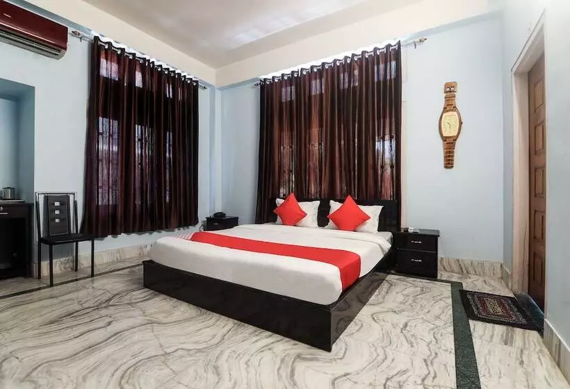 هتل Oyo 17077 Elegant Guest House