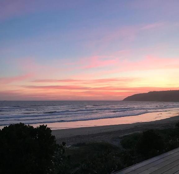 פנסיון Escape To The Beach