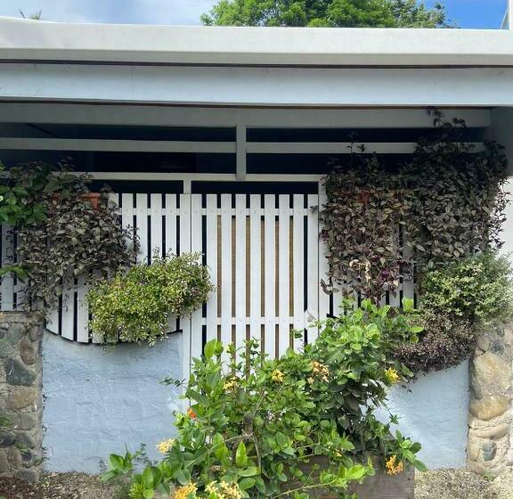 هاستل Amimodobeachrooms