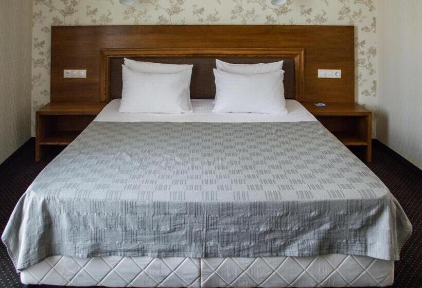 Отель Aleksion Palace