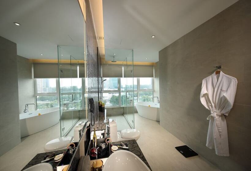 Hotel Capri By Fraser Johor Bahru