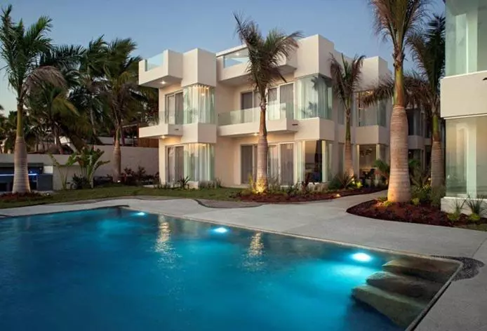 Hotelli Clara Vista Villas