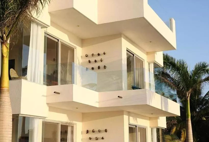 Hotelli Clara Vista Villas