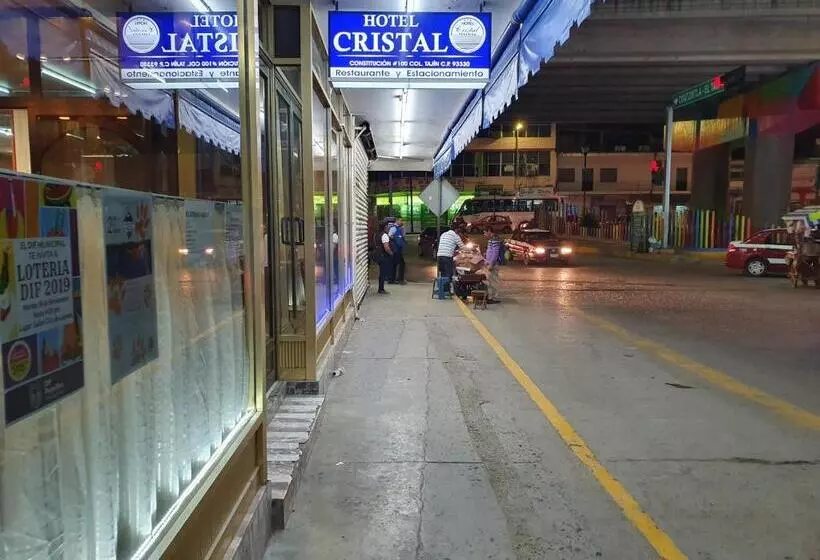 ホテル Cristal
