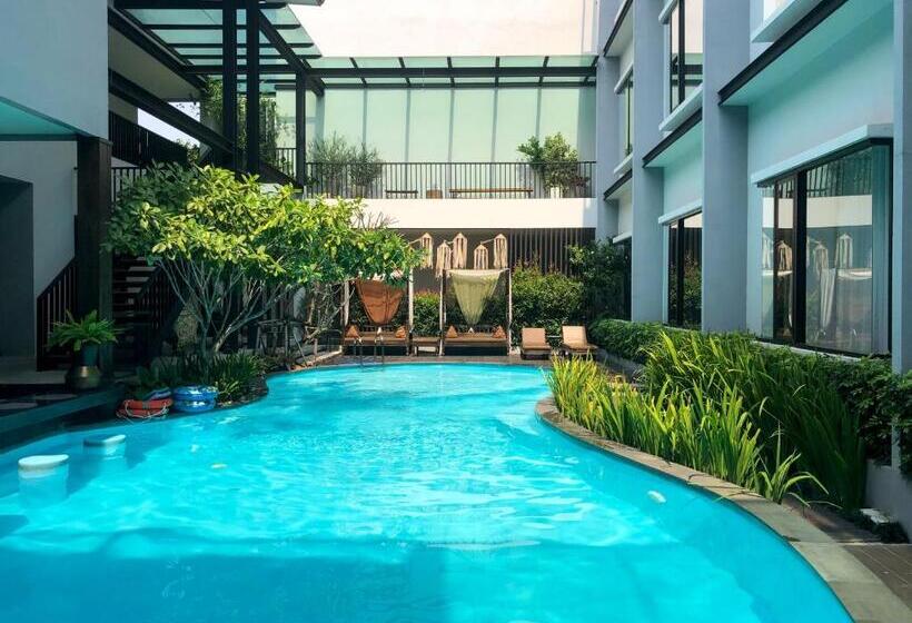 Nai Ya Hotel  Sha Extra Plus