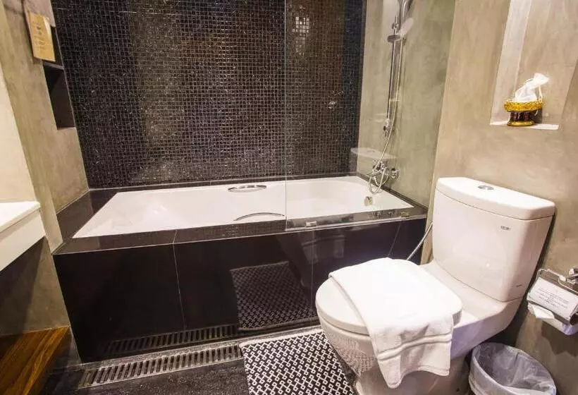 Nai Ya Hotel  Sha Extra Plus