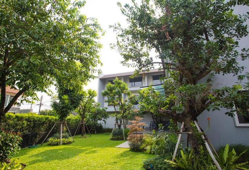 Nai Ya Hotel  Sha Extra Plus