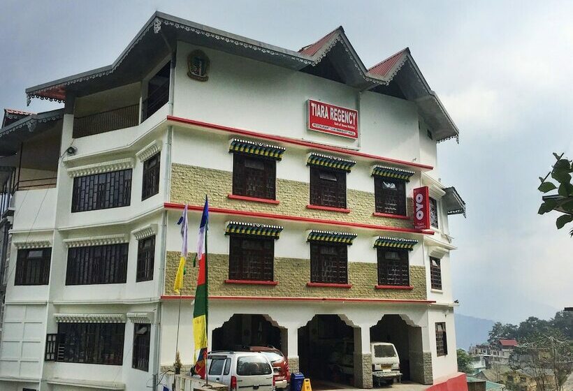 בית מלון כפרי Oyo 16637 Tiara Regency