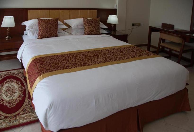 هتل Triangle Mbarara