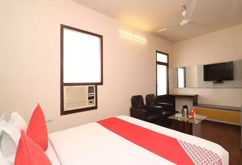 Oyo 2468 Hotel Bikaner