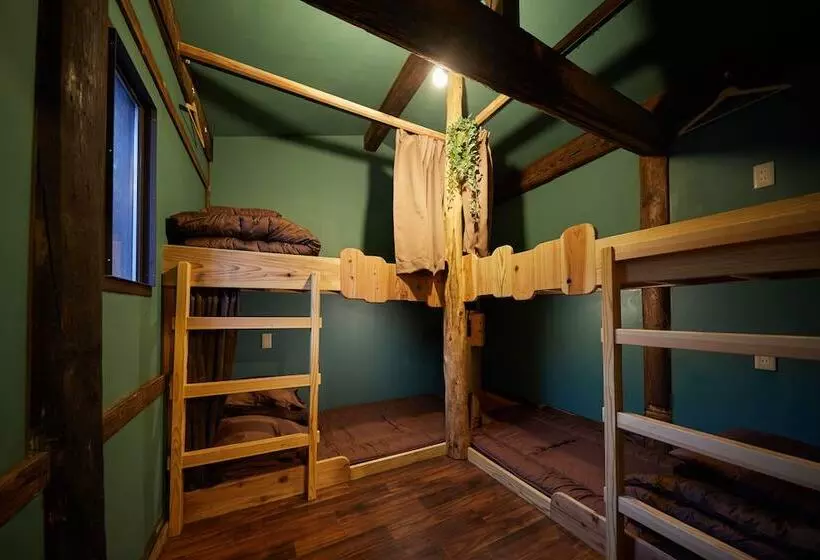 ペンション Glampic Guesthouse   Hostel