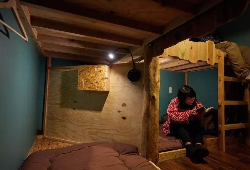ペンション Glampic Guesthouse   Hostel