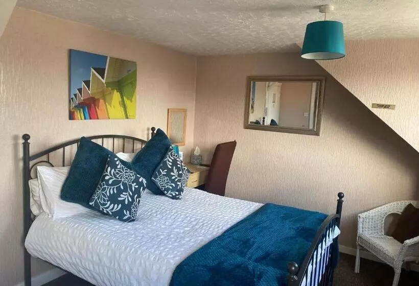 Majatalo White Heather Guest House