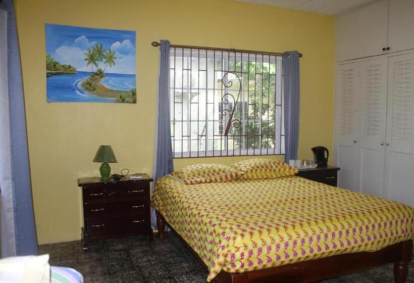 تختخواب و صبحانه Ritashomeawayfromhome