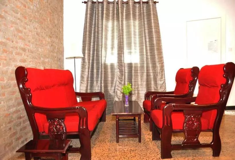 ホテル 198 Negombo