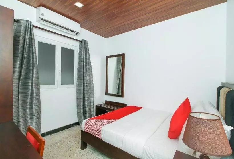 ホテル 198 Negombo