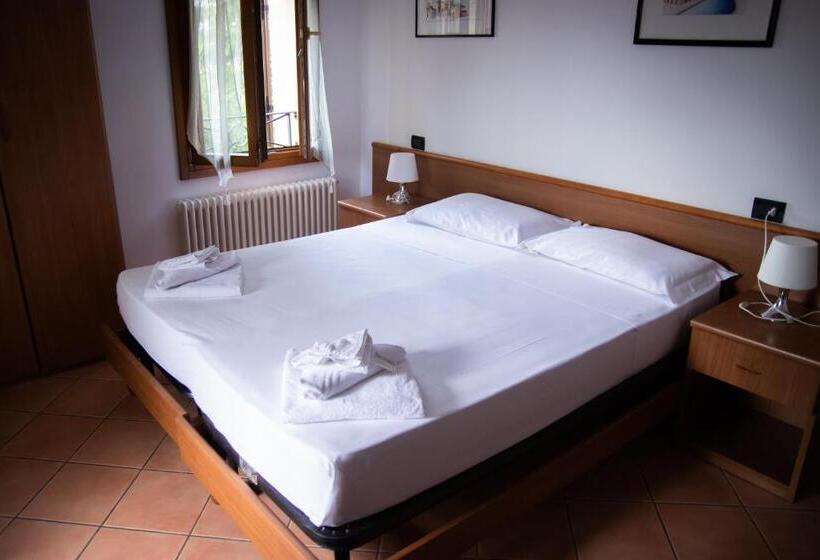 ホテル Spiedo Imperiale Locanda E Ristorante